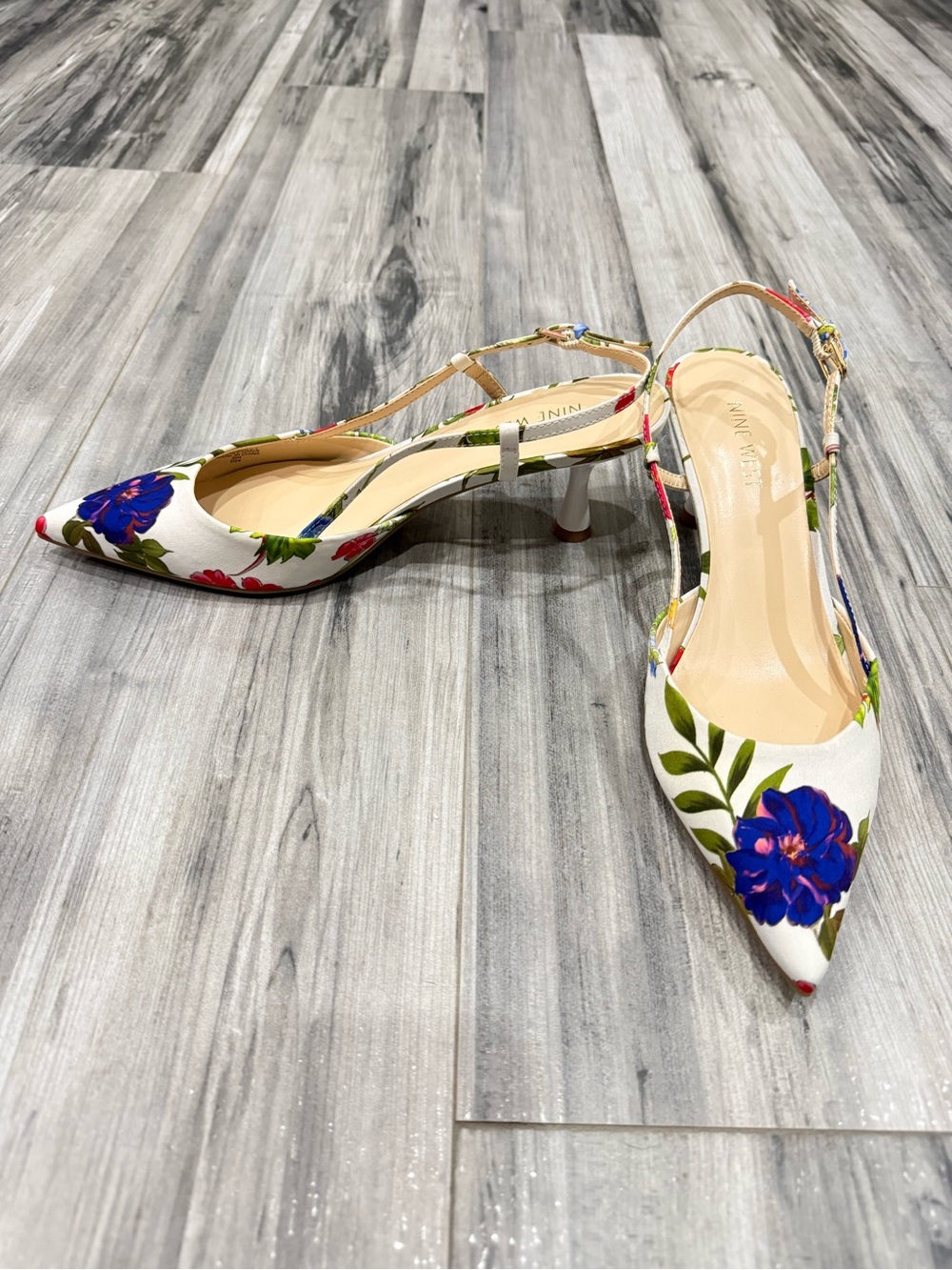 White Floral Pointed Slingback Kitten Heels